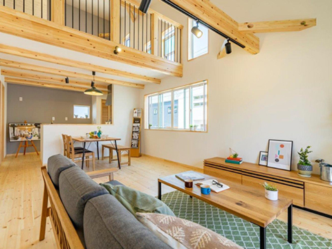 BinO・FREEQ 高栄ホームの写真集